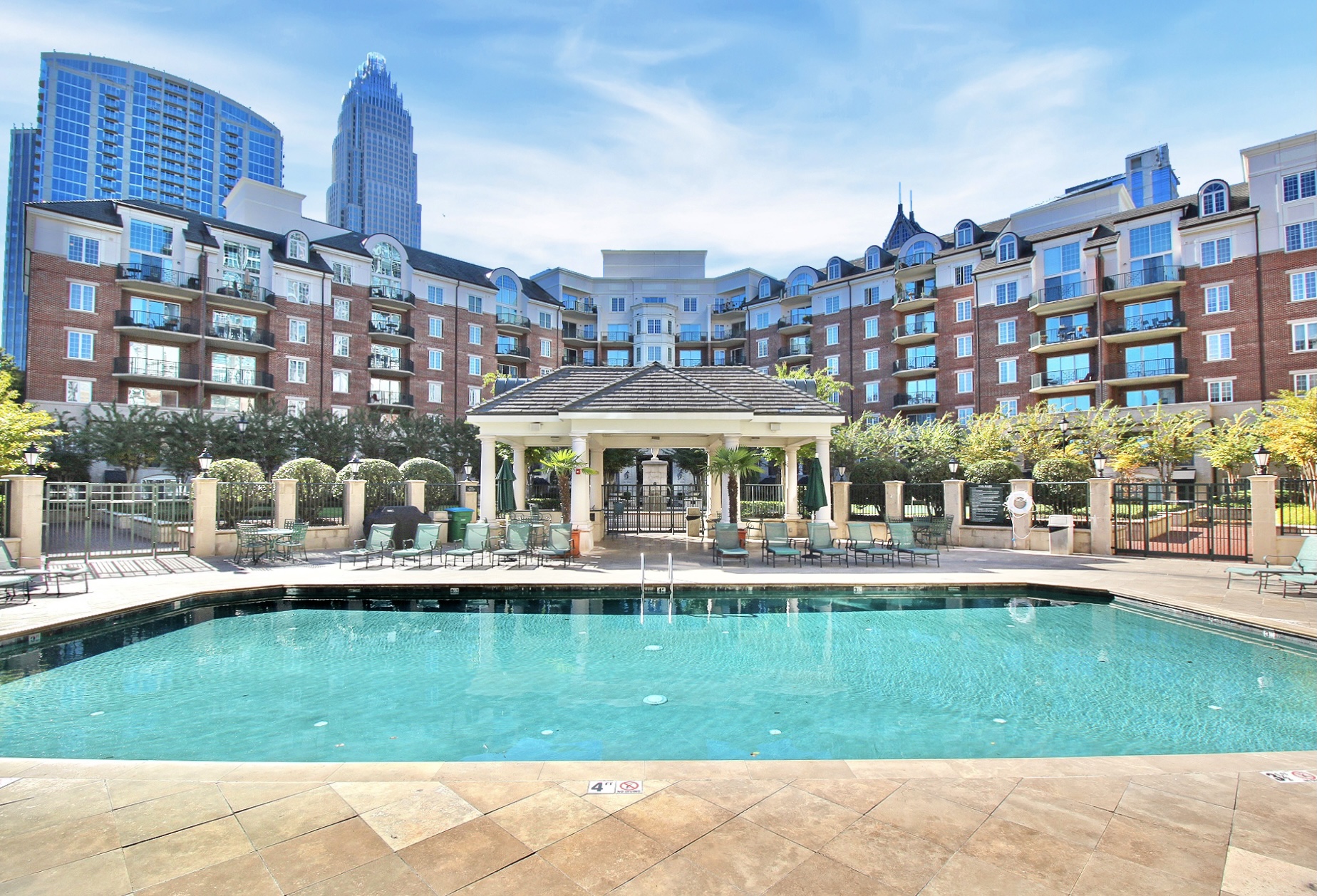 300 West 5th Street - 431